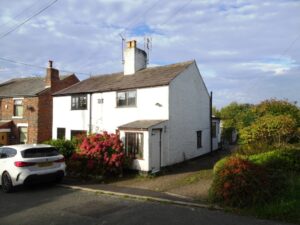 4 Ivy Cottages, Clieves Hills Lane, Aughton, L39 7HP 