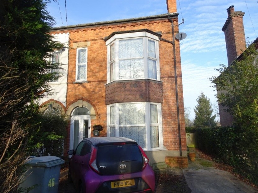 Asbestos survey in Woodhall Spa, Lincolnshire, carried out by a BOHS qualified surveyor